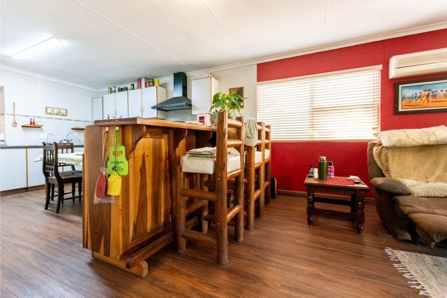 4 Bedroom Property for Sale in Laaiplek Western Cape